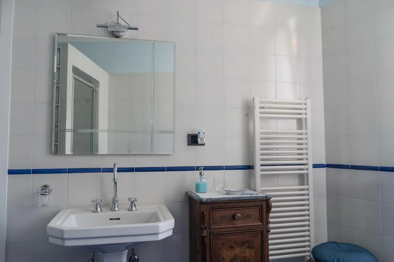 ** Bed & Breakfast B&B La Fontanella Riccò del Golfo di Spezia Italia