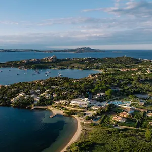 Station touristique 7pines Sardinia - A Destination By Hyatt